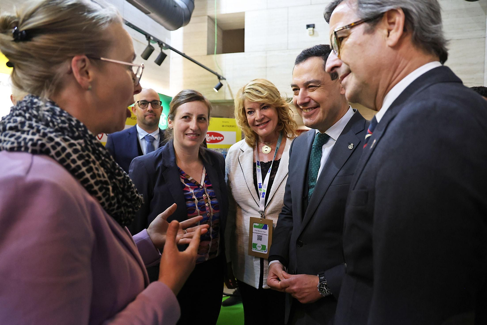 Imágenes del presidente de la Junta de Andalucía, Juanma Moreno, en el II Congreso Nacional de Hidrógeno Verde