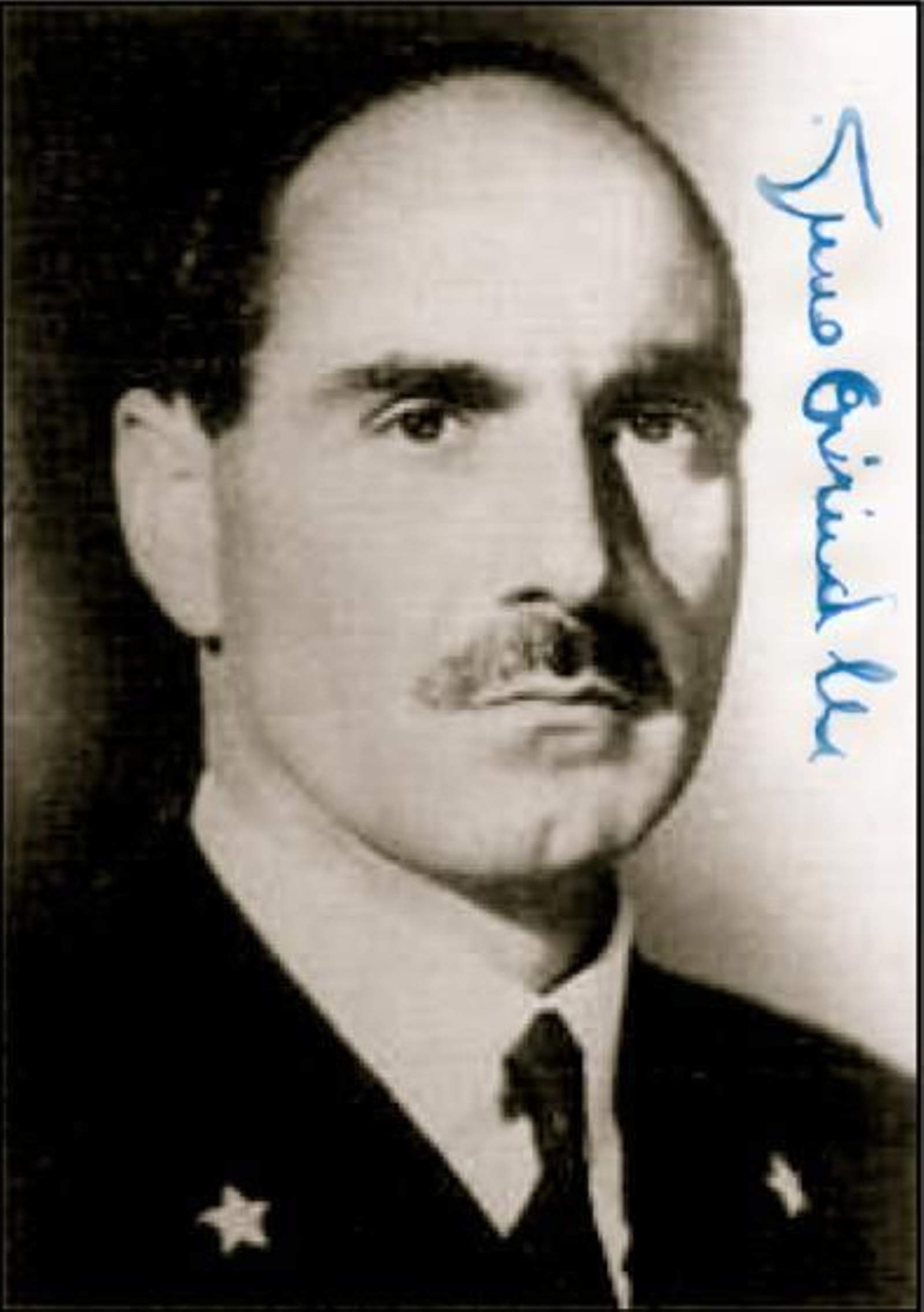 El Teniente de Navío Gino Birindelli.