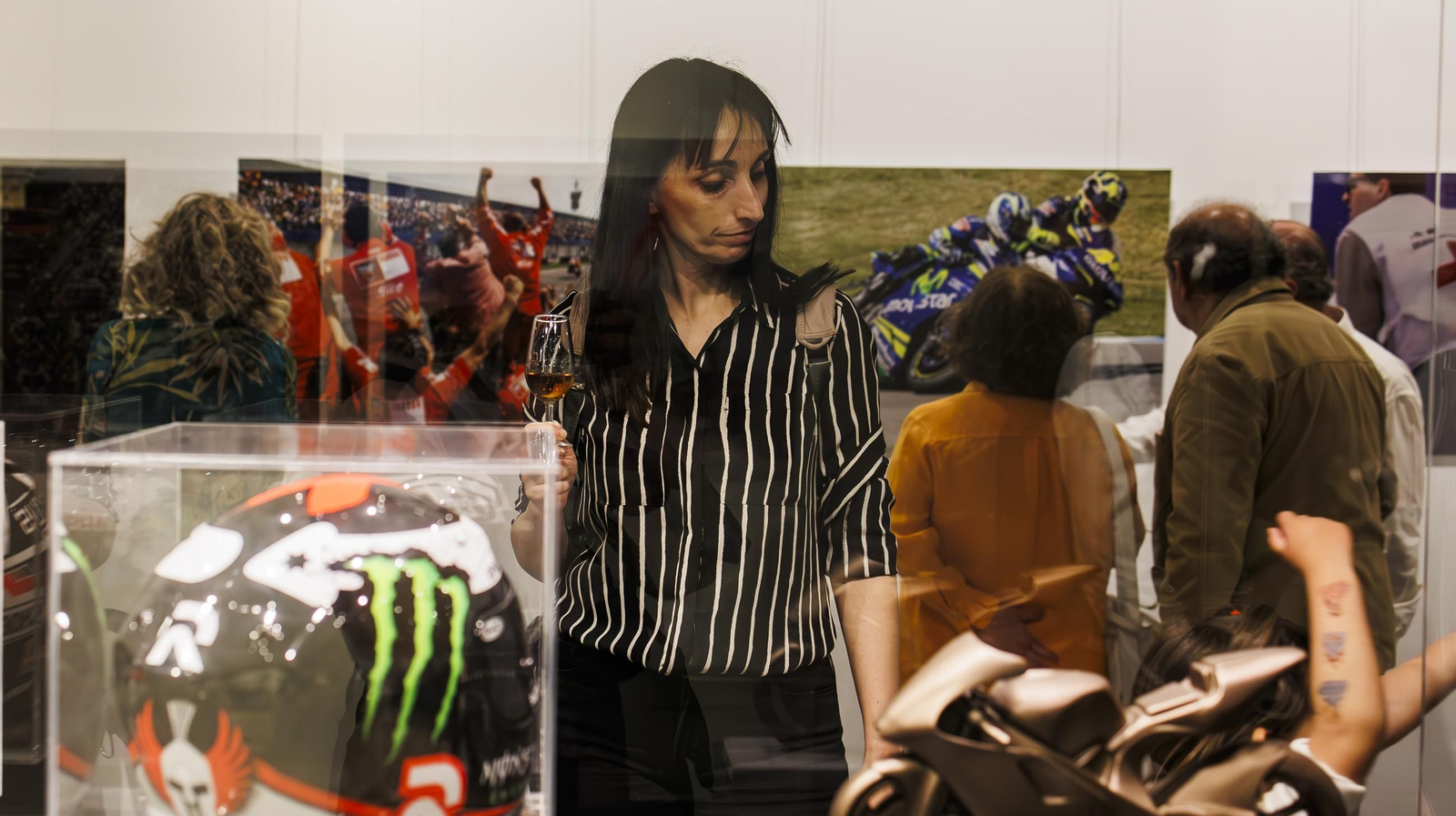 Imágenes de la exposición de los 40 años del Circuito de Jerez y de la marca Montesa