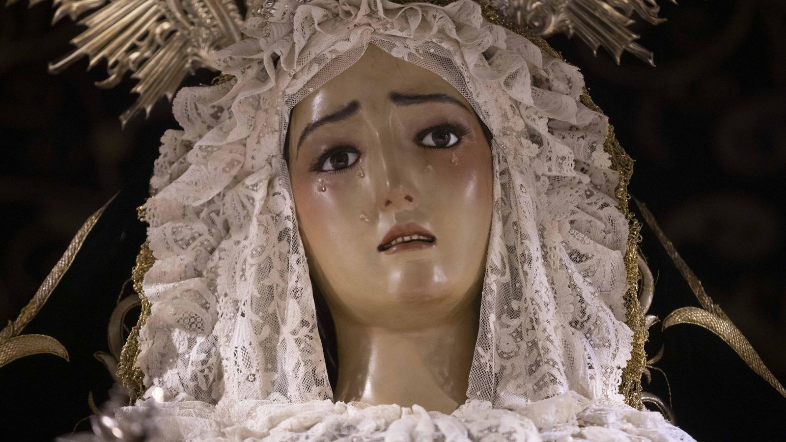 Rostro de María Santísima en su Soledad Coronada