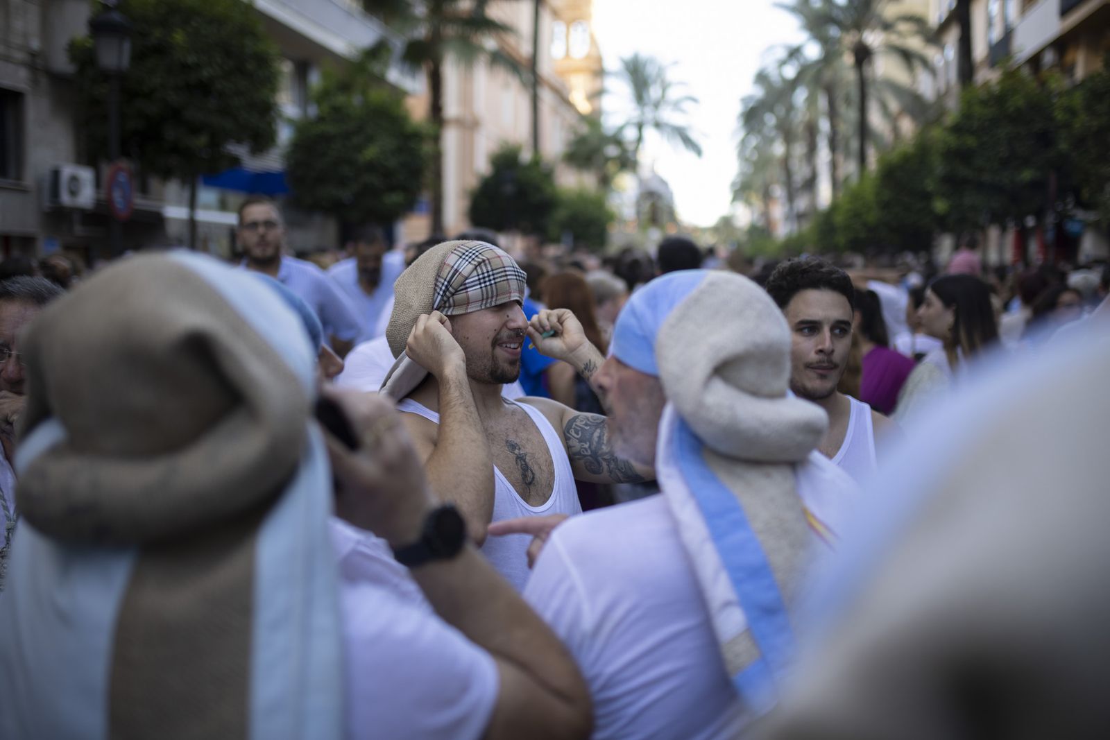Imágenes de la salida de la Virgen de la Cinta desde la Catedral hacia el Santuario