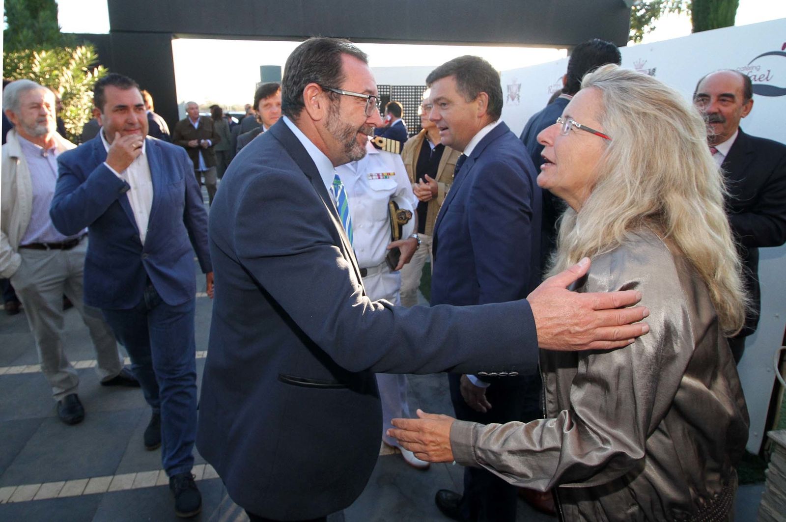 Imágenes del Desayuno Informativo del Grupo Joly con Javier Targhetta