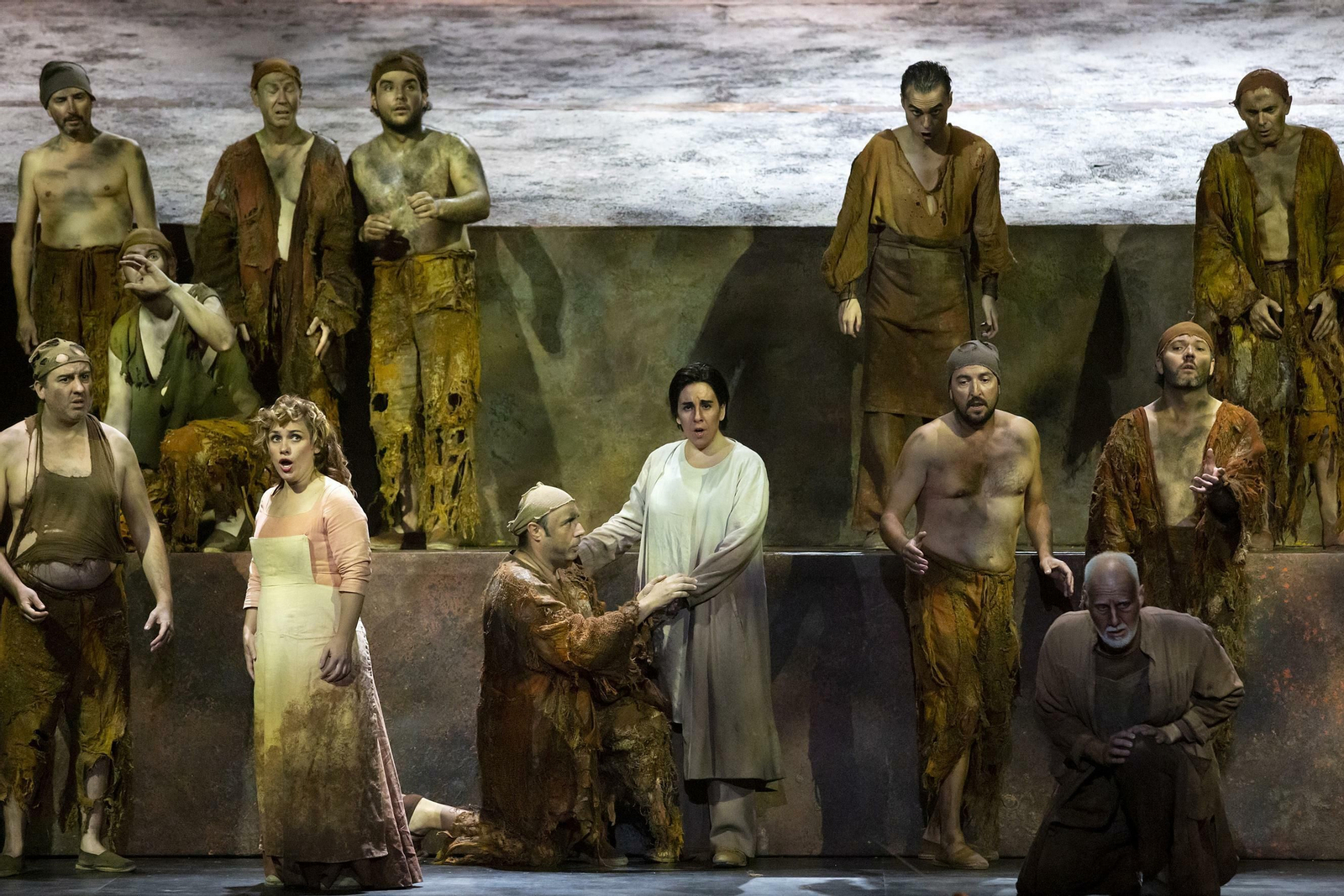 Fotos del ensayo general de la ópera Fidelio en el Teatro Cervantes