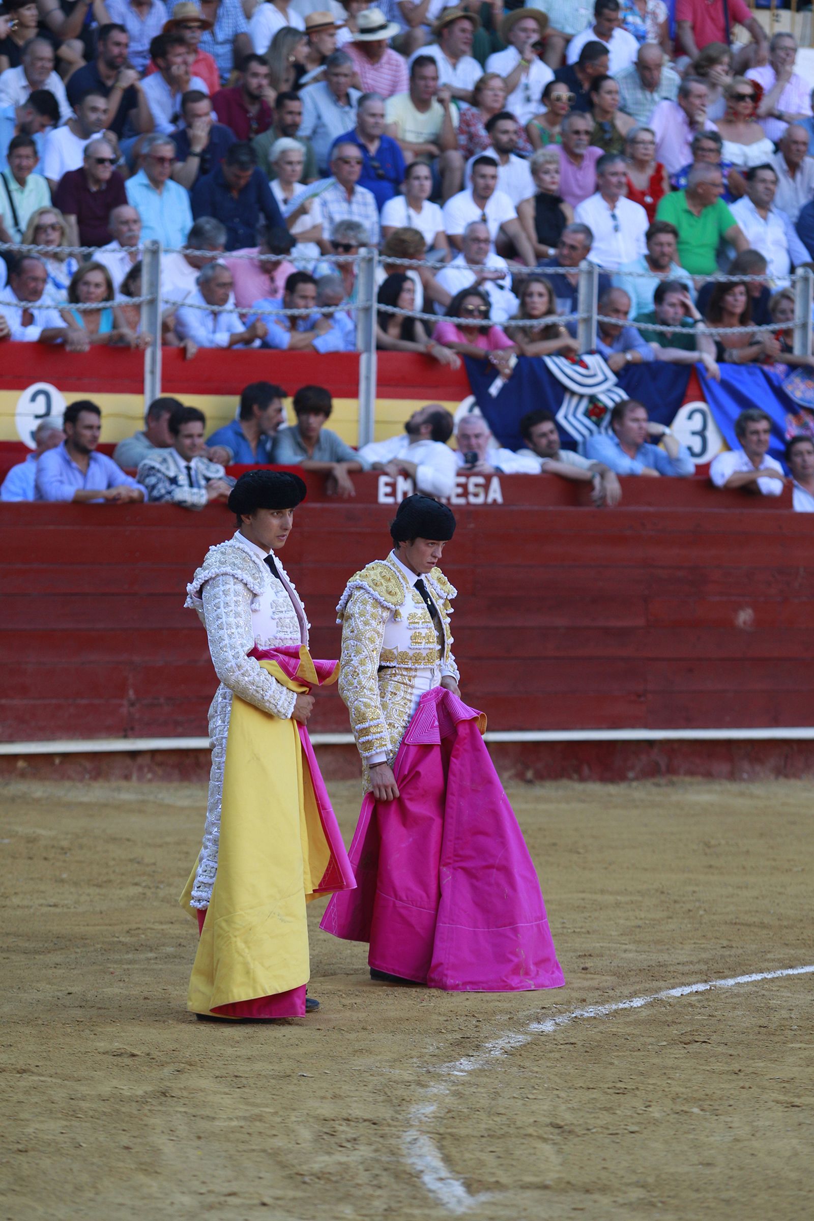 Imágenes del triunfo del torero almeriense Jorge Martínez el día de su alternativa