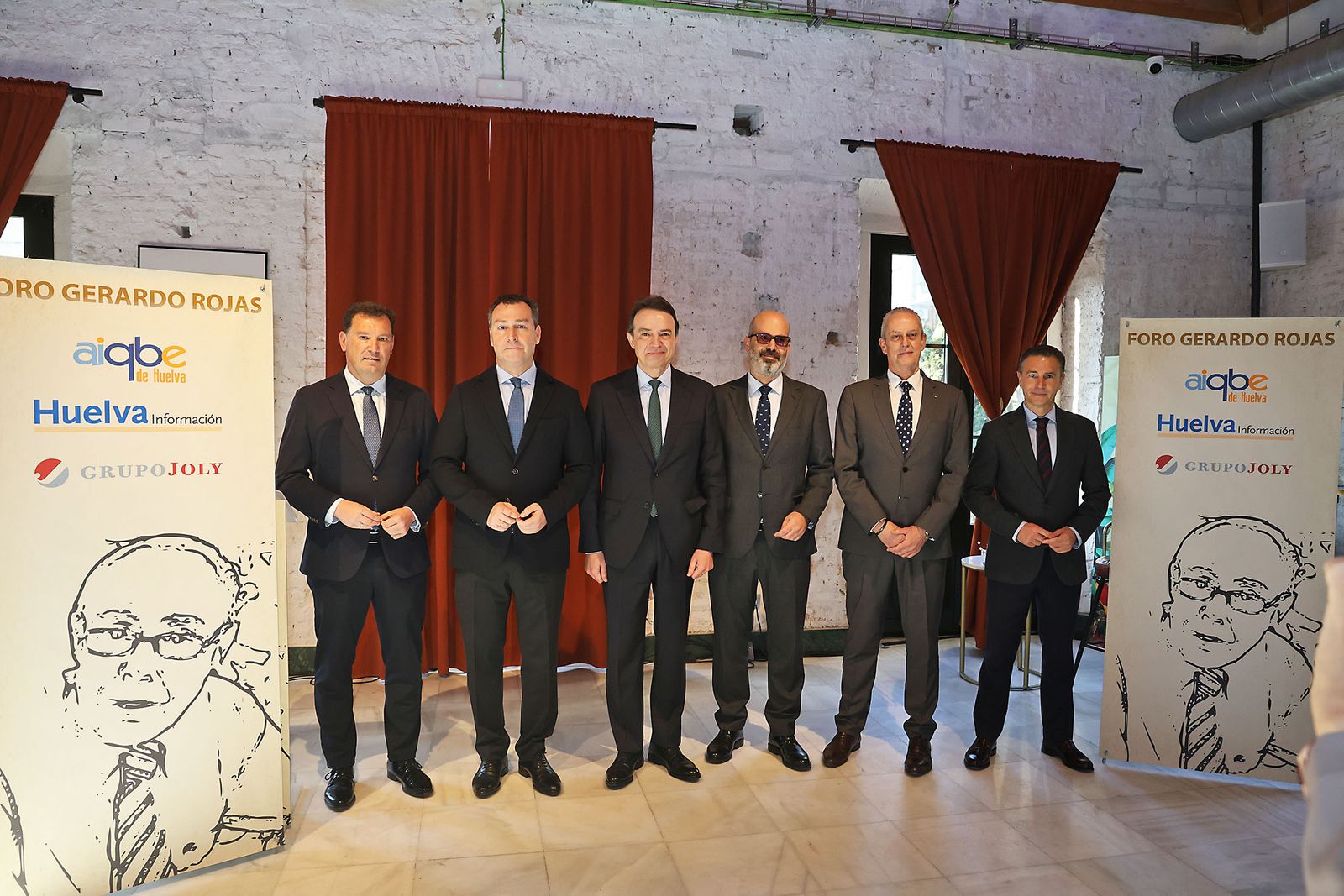 Fotografías del Foro Gerardo Rojas con la intervención de Arturo Gonzalo Aizpiri Consejero Delegado de Enagás