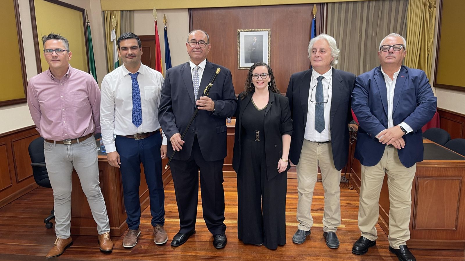 Los seis concejales que han votado a favor de la moción de censura en Turre.