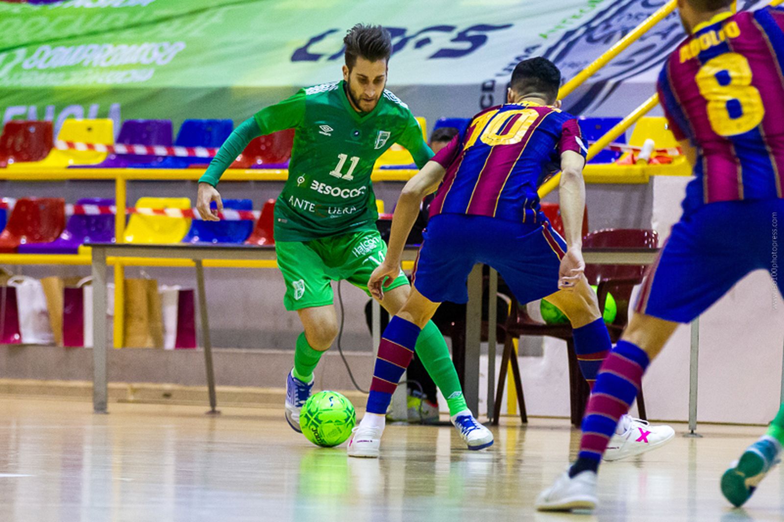 Álex Fuentes, durante un partido esta pasada temporada.