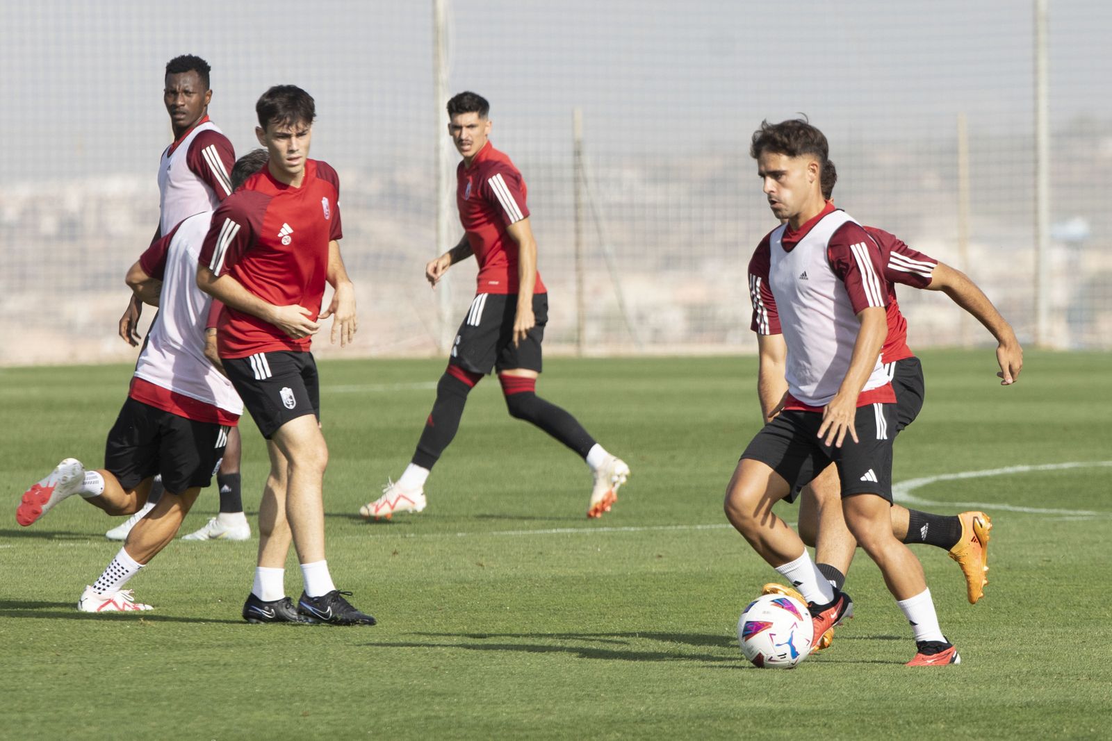 Jugadores del Granada CF durante un entrenamiento