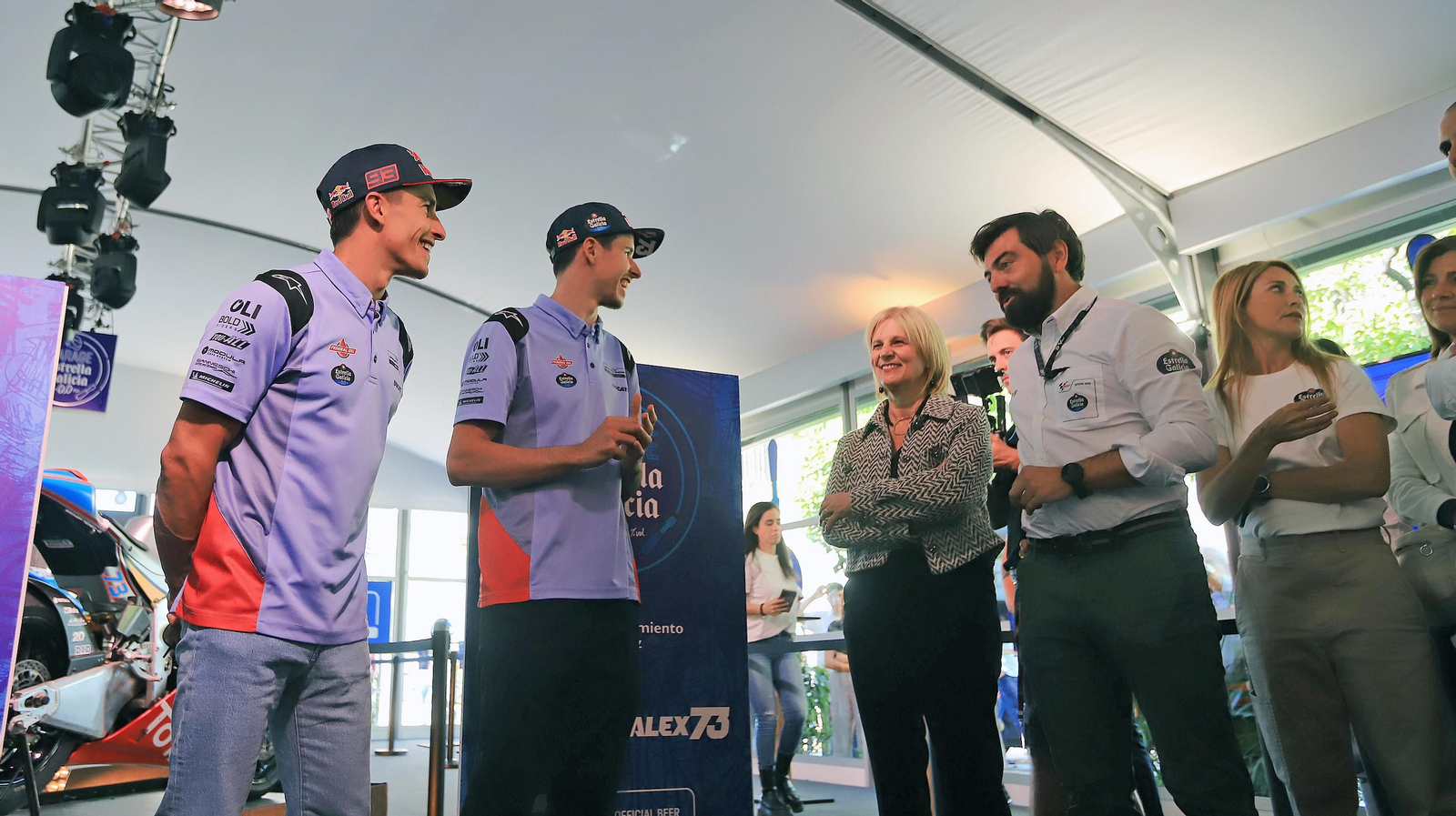 Marc y Alex Márquez inauguran 'Garage 93' en Jerez