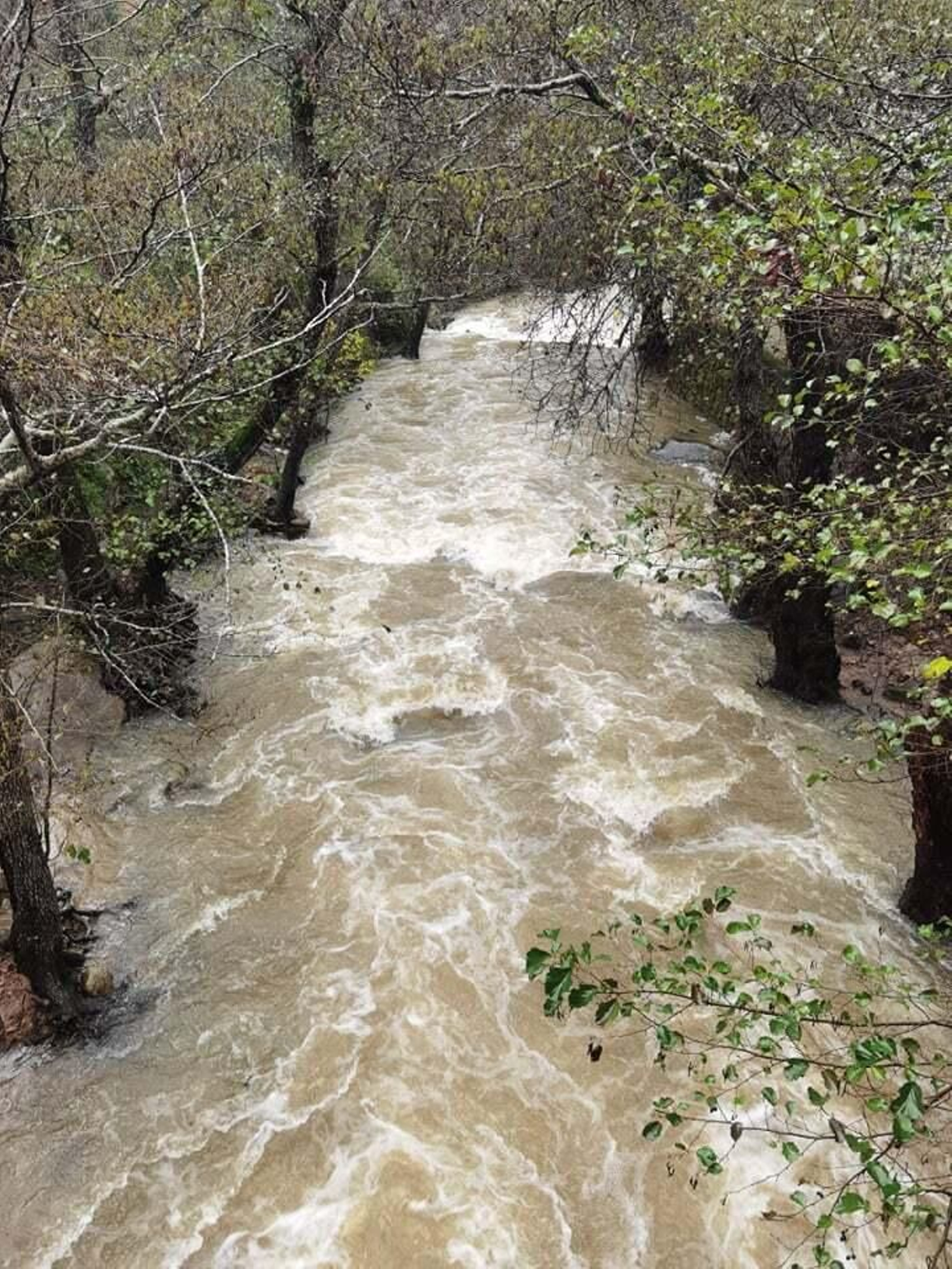 El río de la Miel, tras las últimas lluvias.