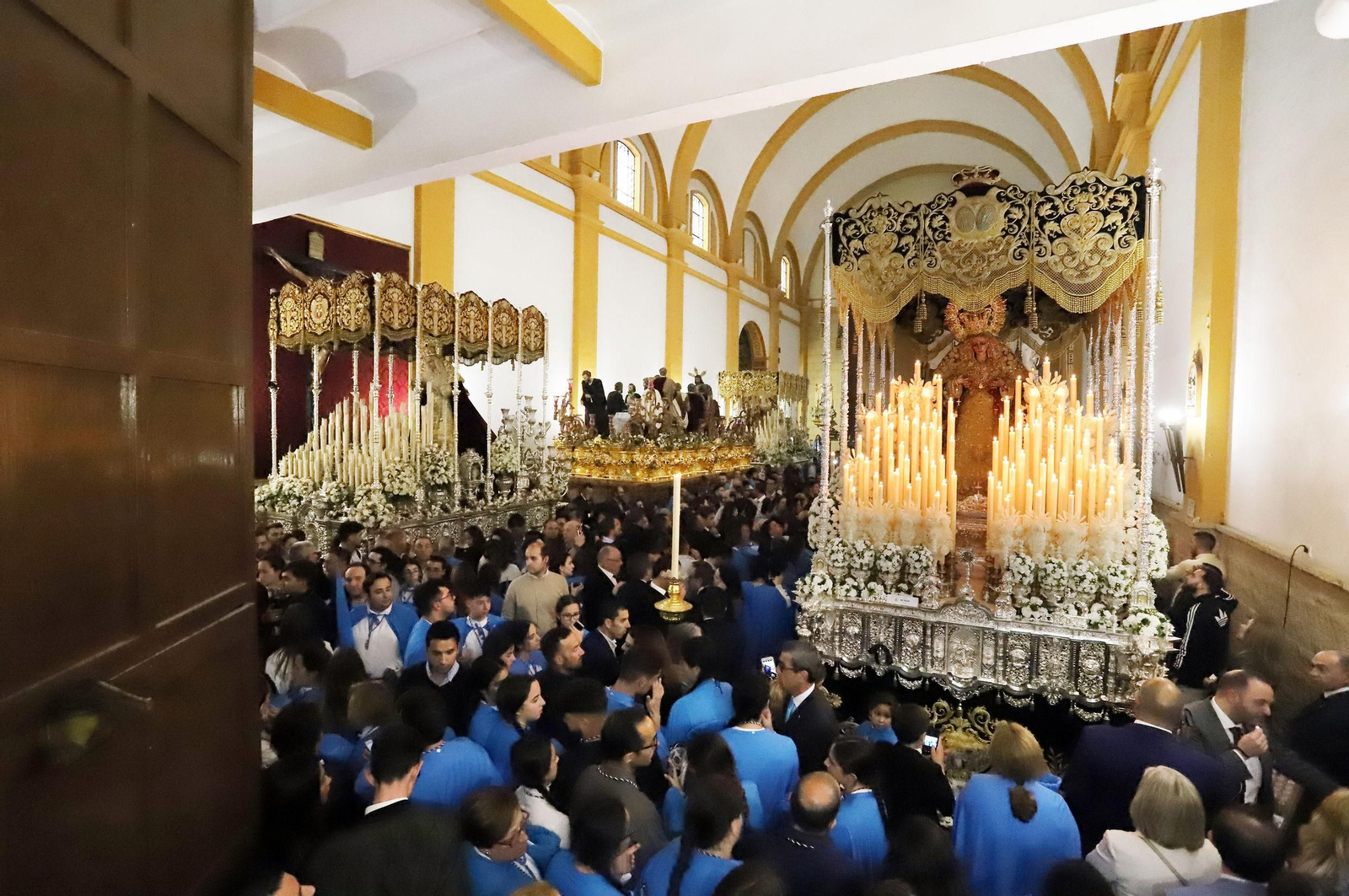 La Victoria en la iglesia del Sagrado Corazón de Jesús antes de la salida procesional de 2019.