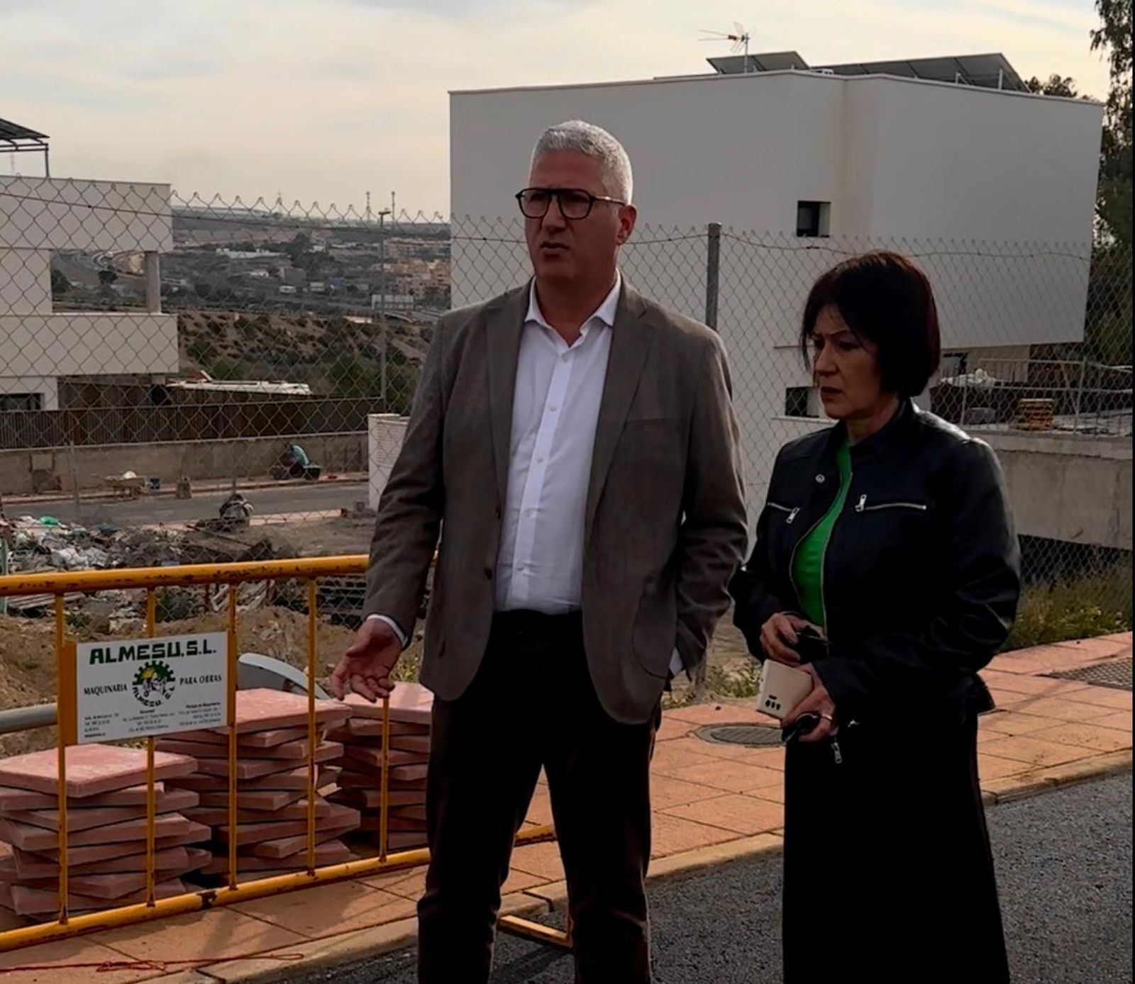 Visita a las obras de la calle Azor.