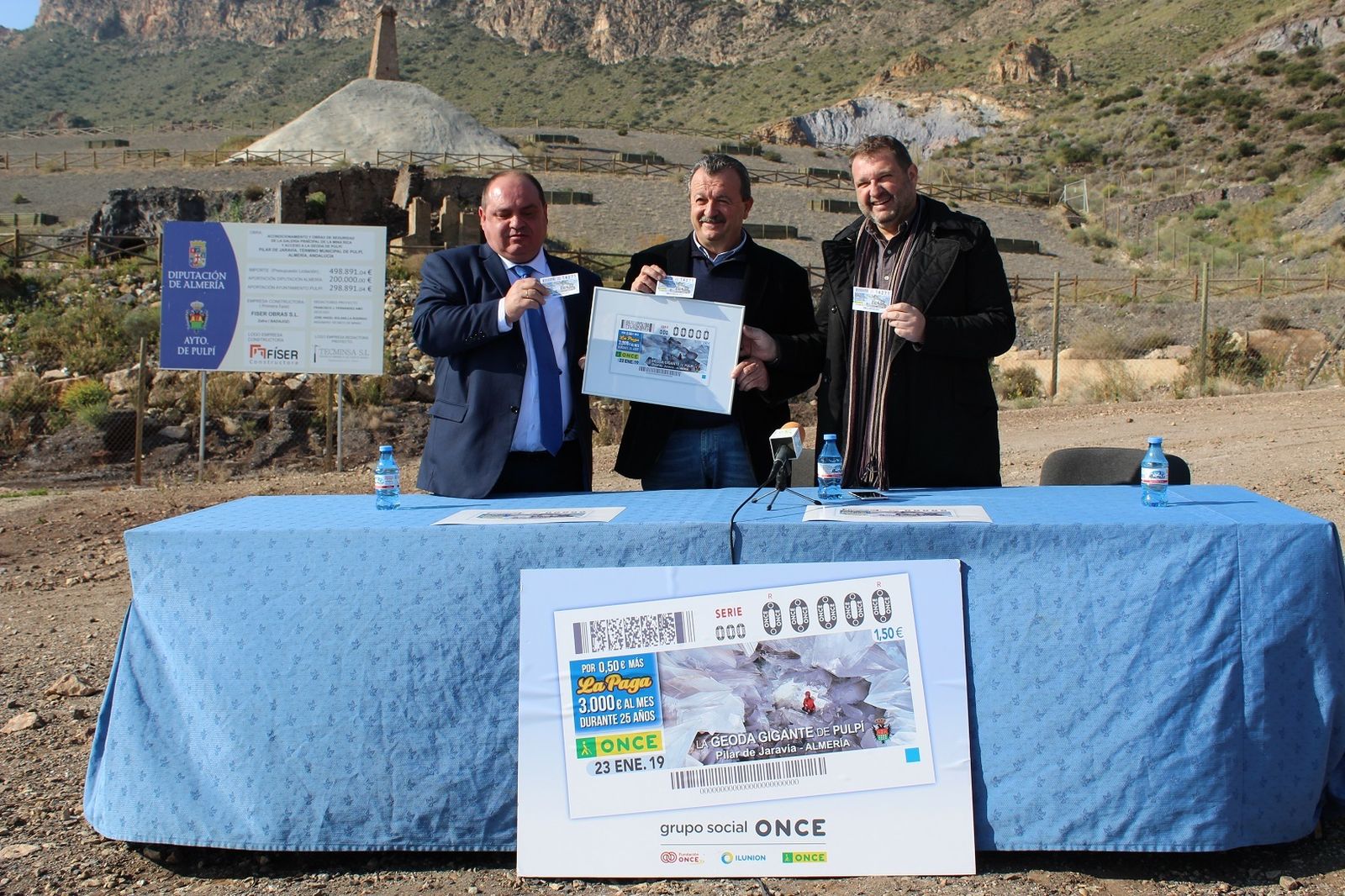 Presentación del cupón de la Geoda Gigante de Pulpí.