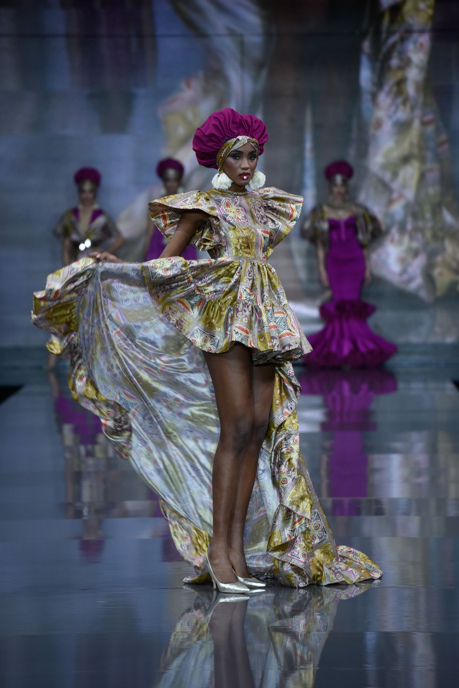 El desfile de Sergy & Tapiju en SIMOF 2023, todas las fotos