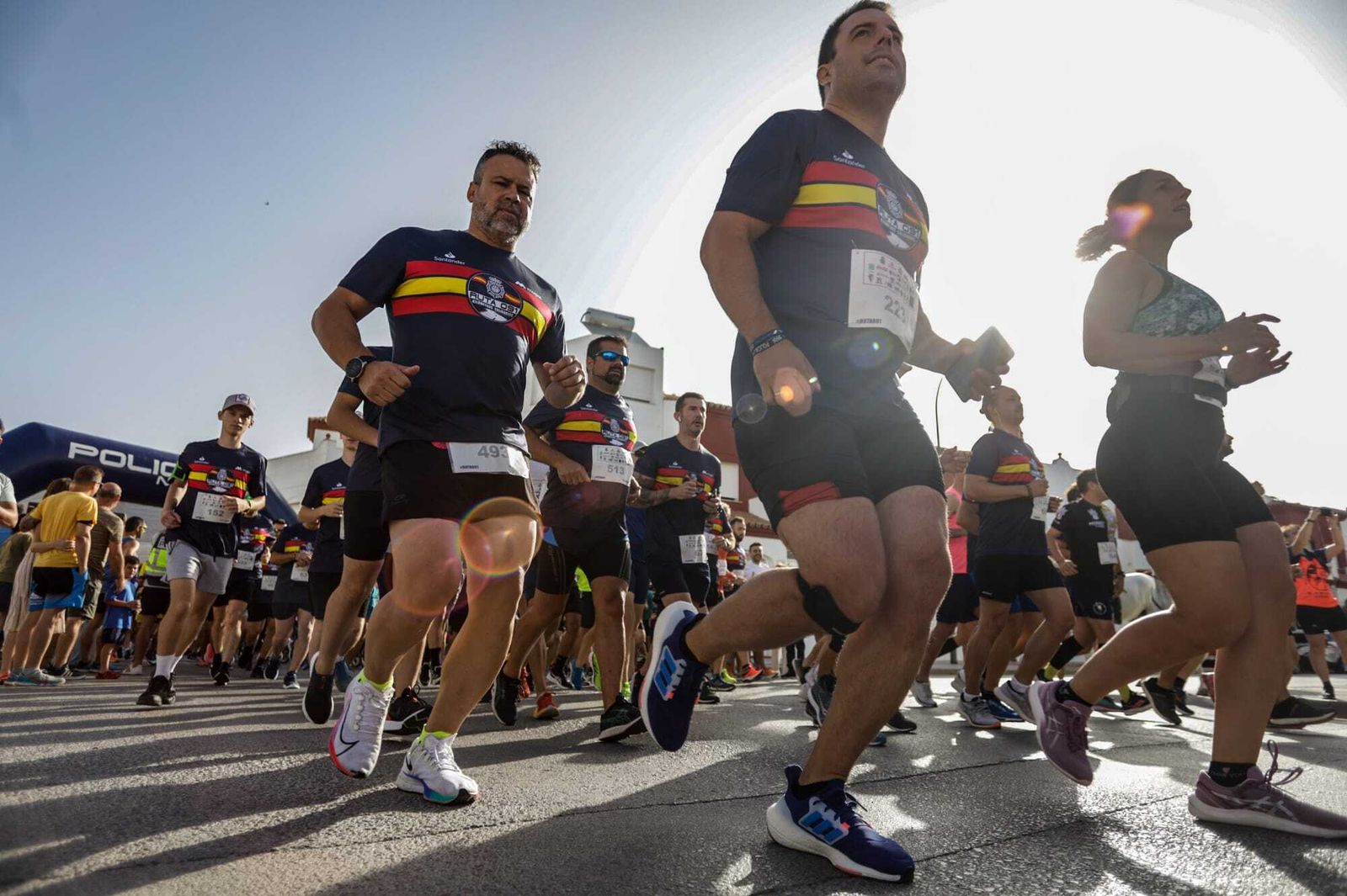 Las imágenes de la carrera Ruta 091 Kilómetros Solidarios celebrada en San Fernando