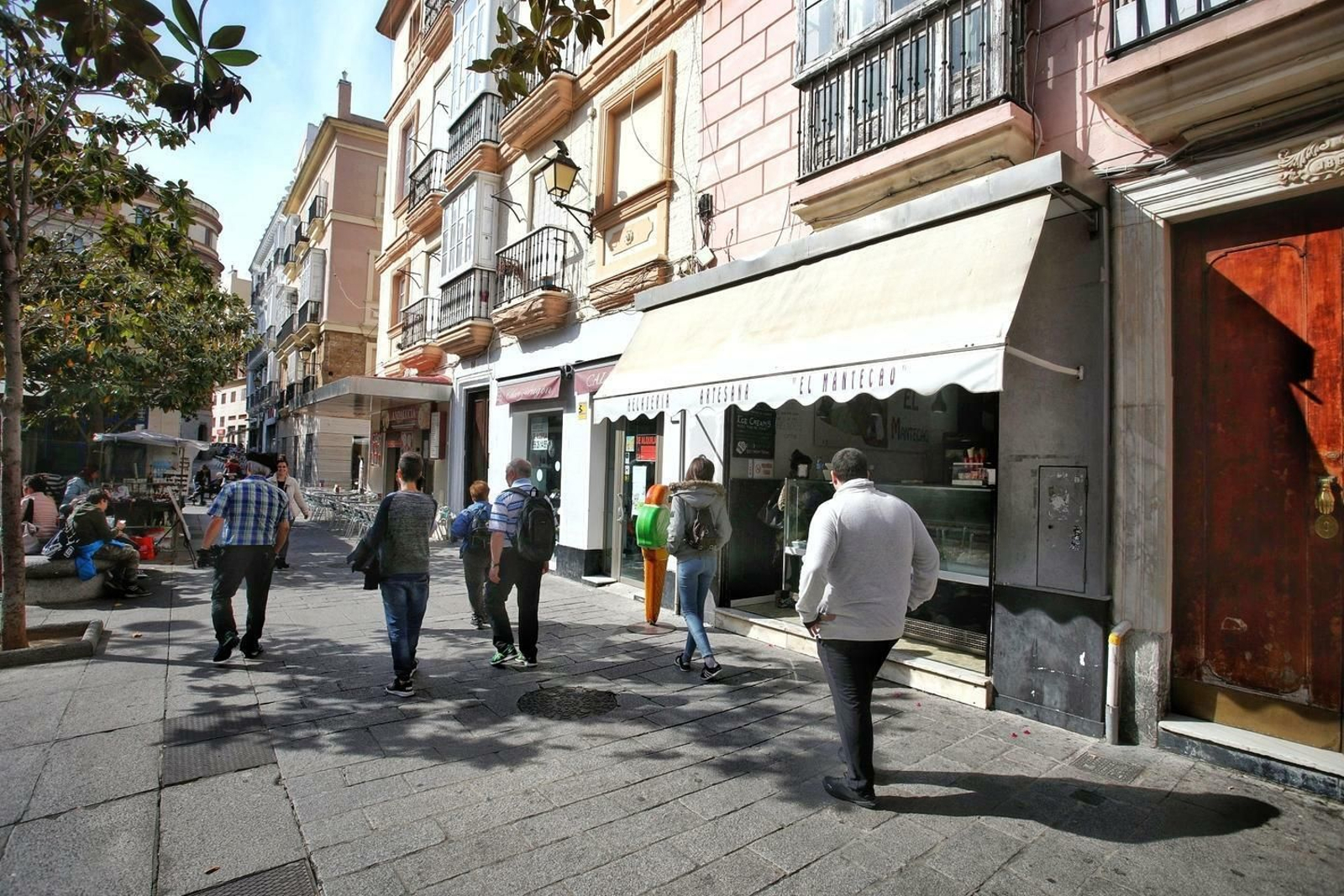 Imagen de la heladería que sufrió el robo el pasado Sábado Santo.