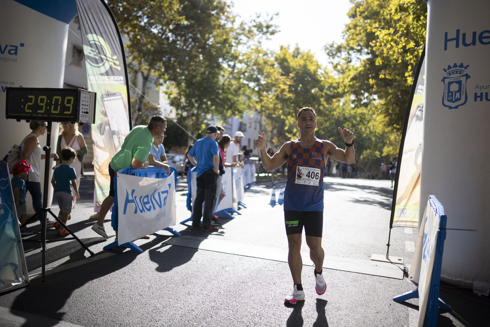 Imágenes de la 36º edición de la Vuelta a Huelva
