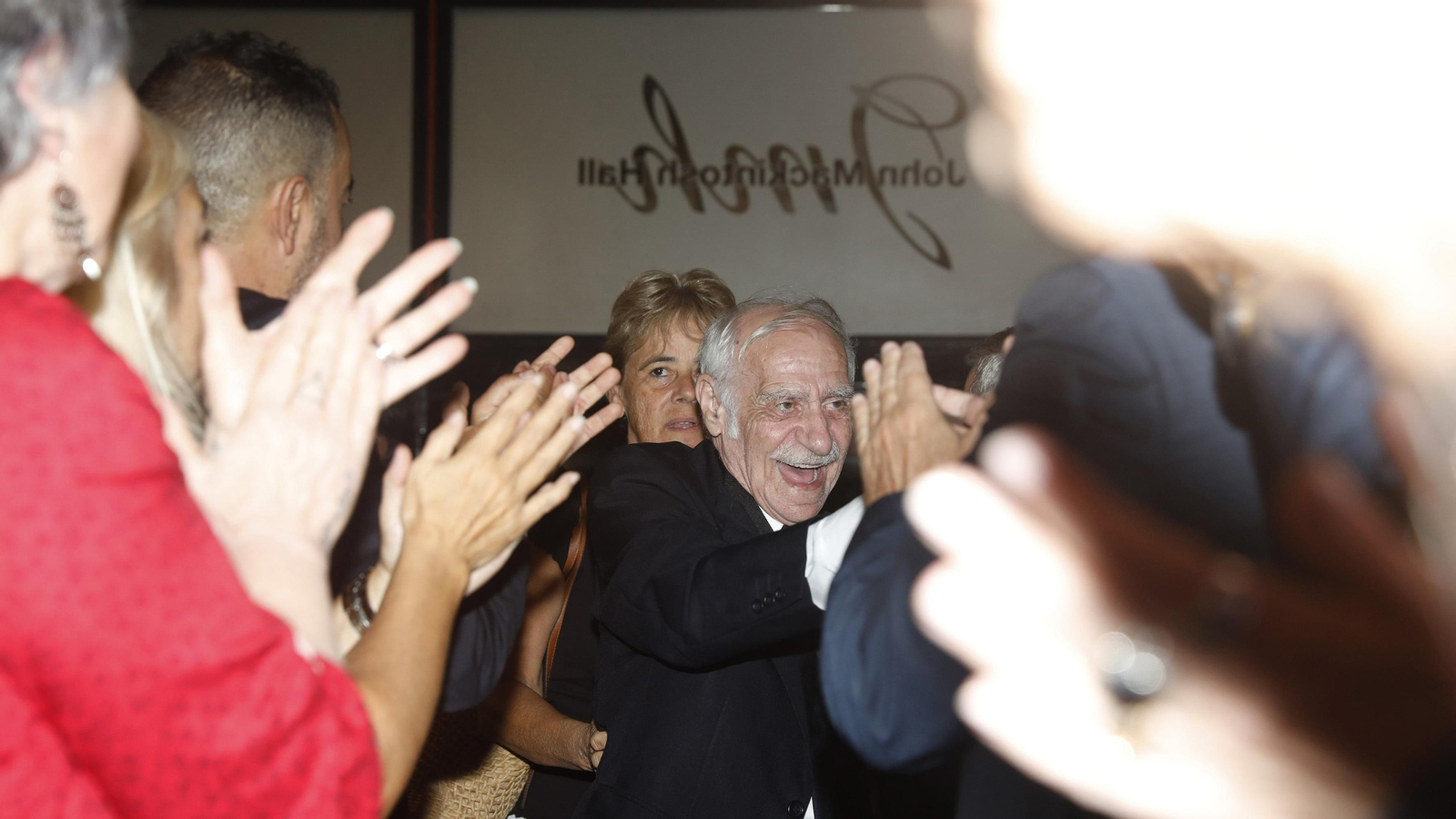 Las fotos de la victoria de Fabian Picardo que gana las elecciones en Gibraltar