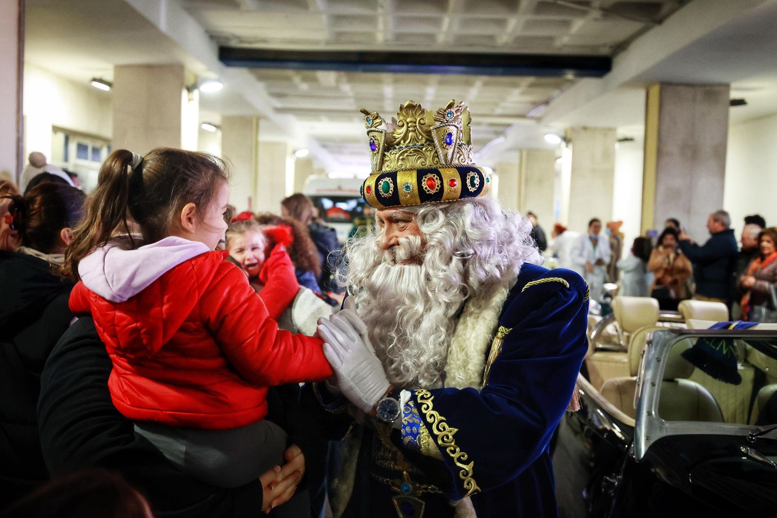 Las imágenes de la visita de los Reyes Magos a Cádiz