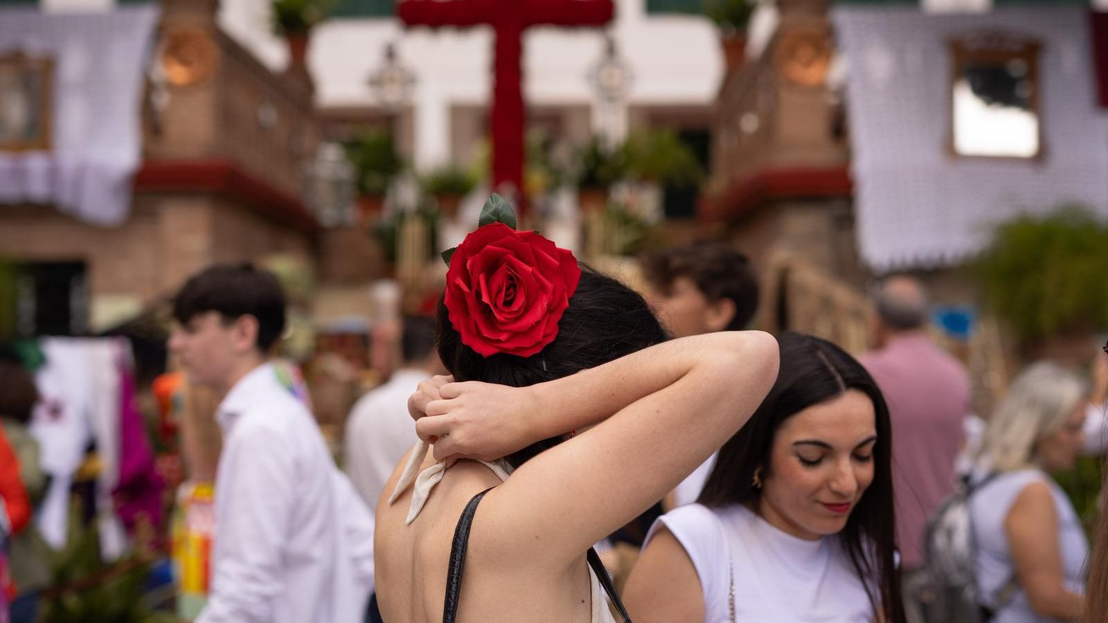 Encuéntrate en la mejores fotos del Día de la Cruz de Granada