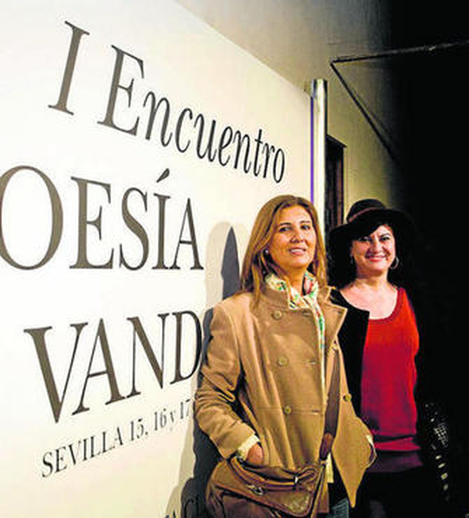 Blanca Andreu (a la izquierda) y Aurora Luque, en Santa Clara.