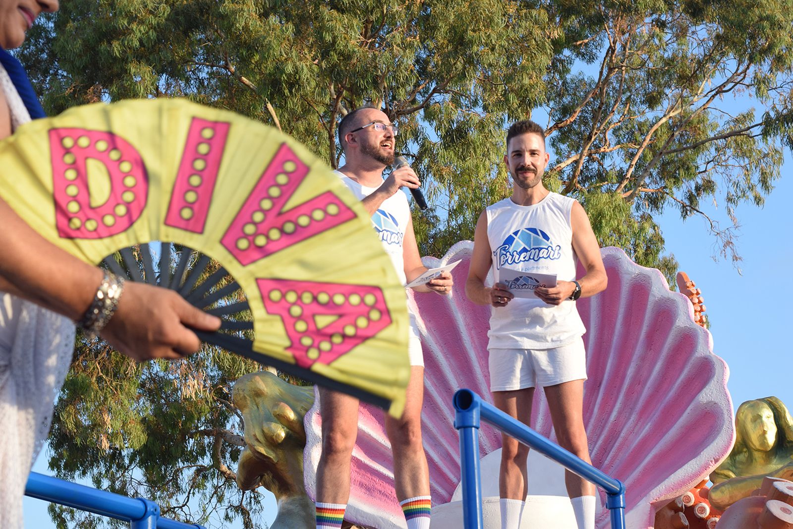 El desfile del Orgullo LGTBIQ de Vera Playa, en imágenes
