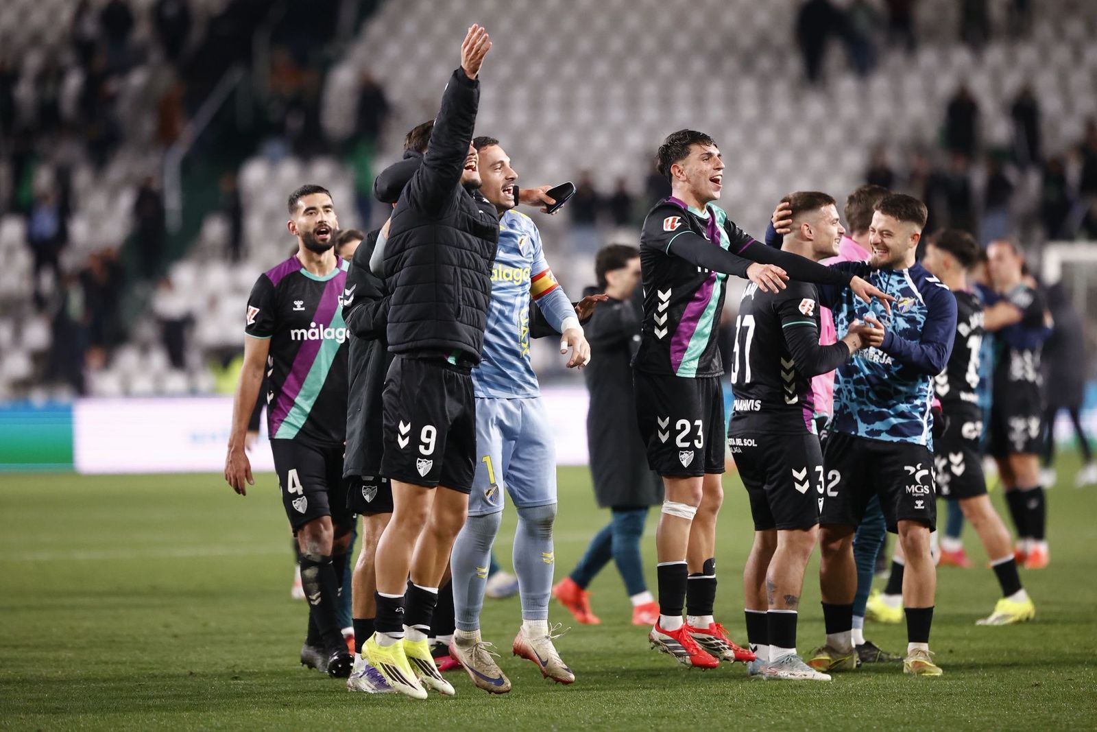 El Córdoba-Málaga CF, en fotos