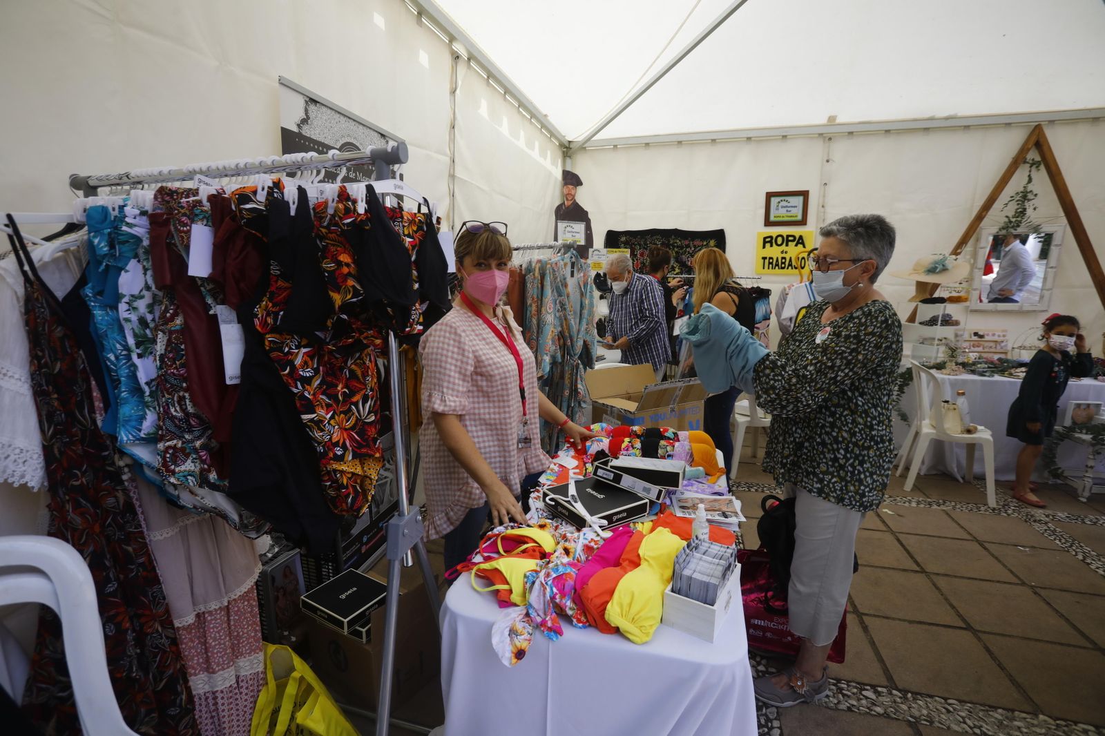 La segunda Feria de Empresarias y profesionales de Córdoba, en imágenes