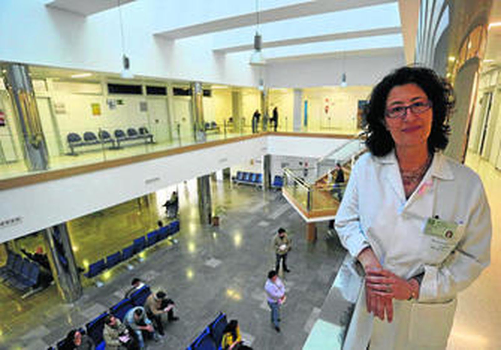 "Se debería planificar mucho para evitar la emigración de médicos"