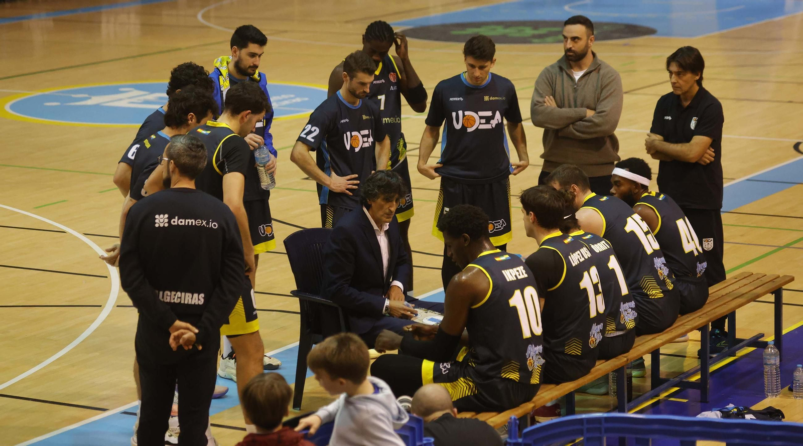 Las fotos del Udea Algeciras - Caja 87 de la Segunda FEB de baloncesto