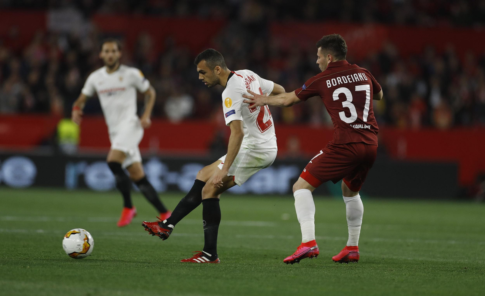 Las imágenes del Sevilla FC- CFR Cluj