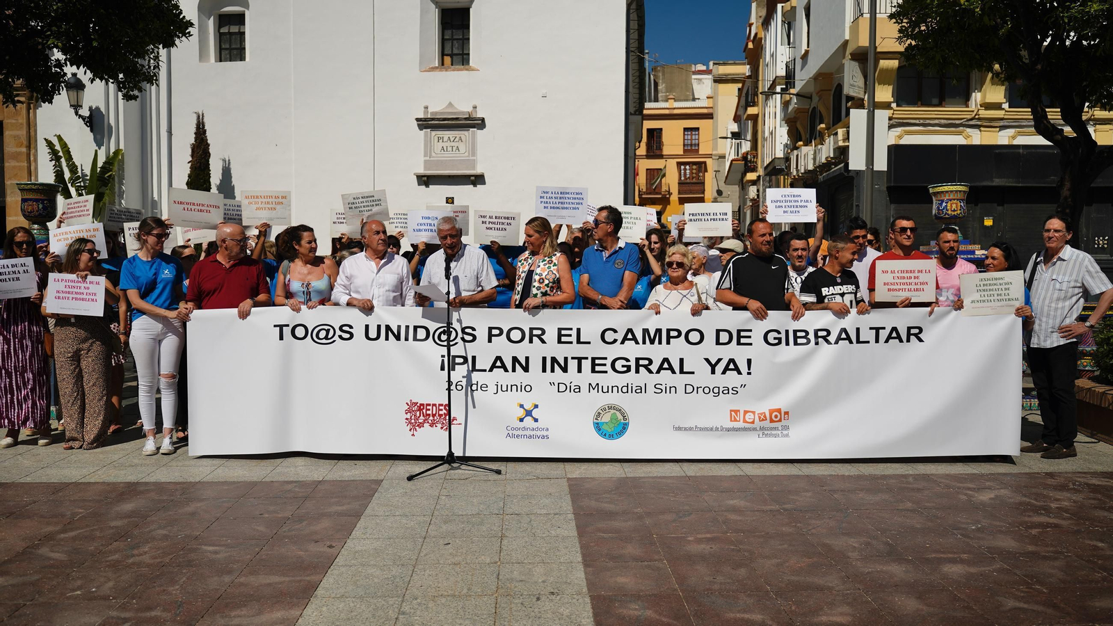 Fotos de la concentración de Alternativas por el Día Mundial sin Drogas