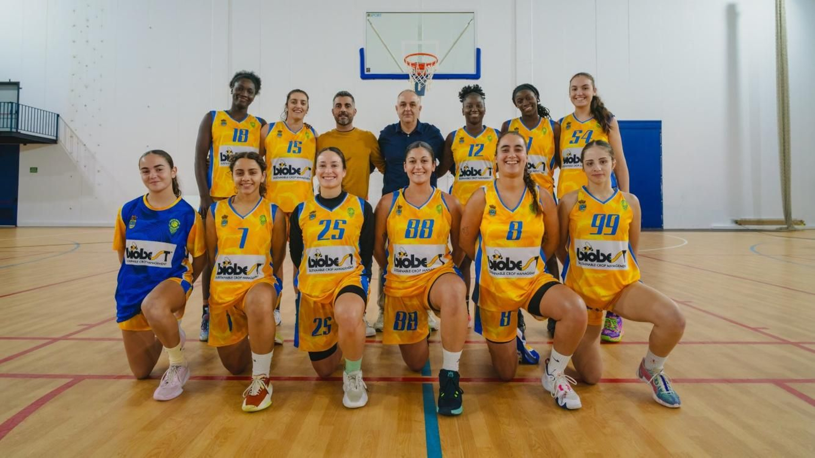 El equipo mojonero, en su último compromiso liguero.