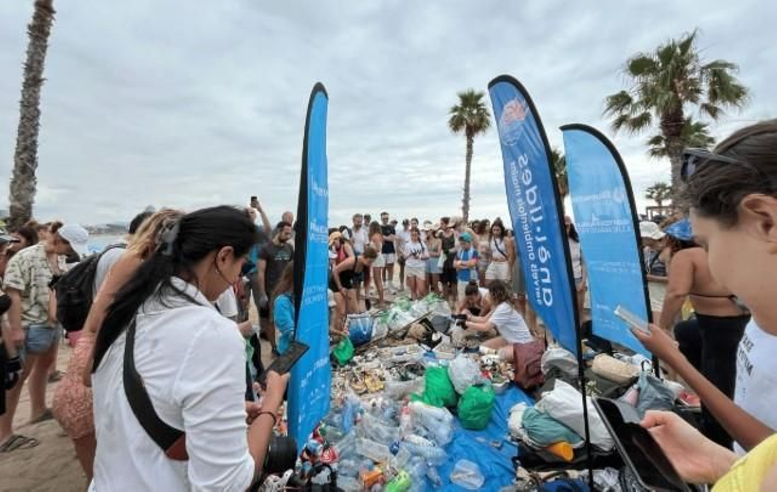 Basura del fondo del mar.