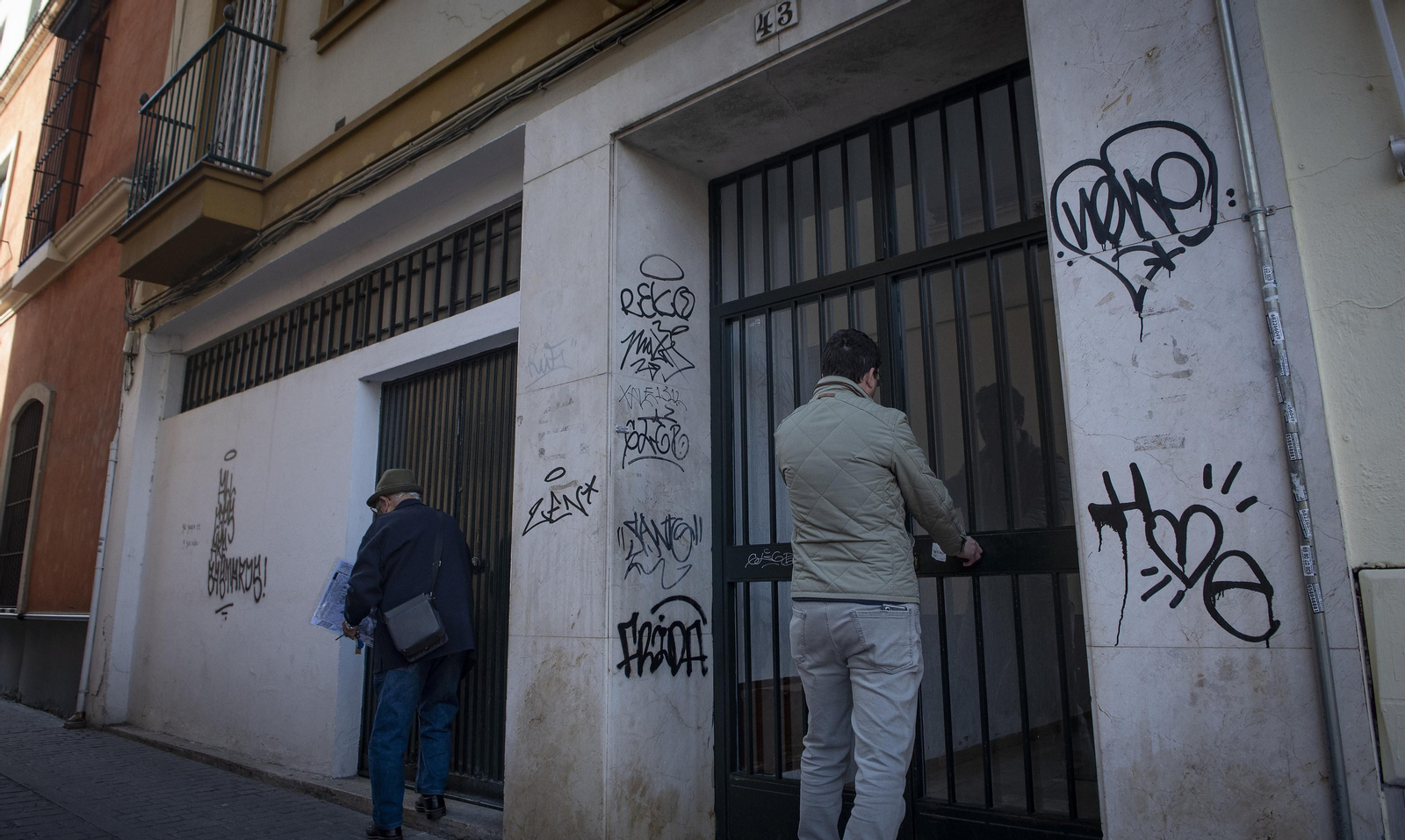 Graffitis en Sevilla: Vandalismo contra el patrimonio