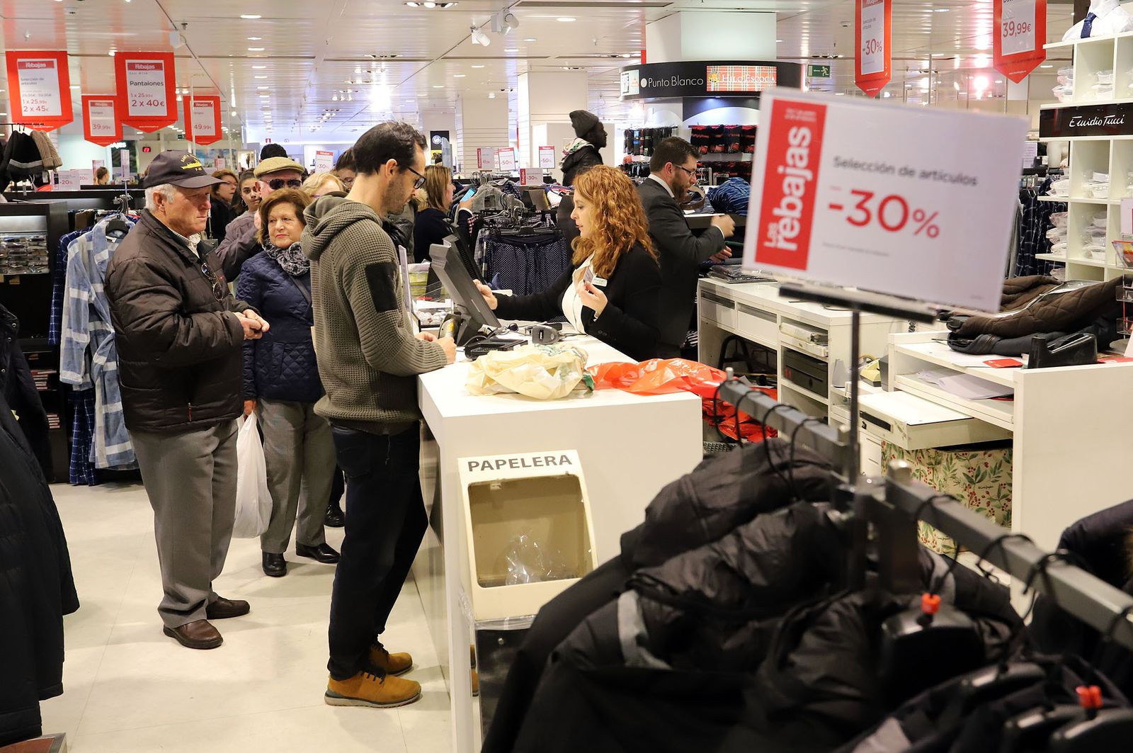 Imágenes de las Rebajas en Huelva