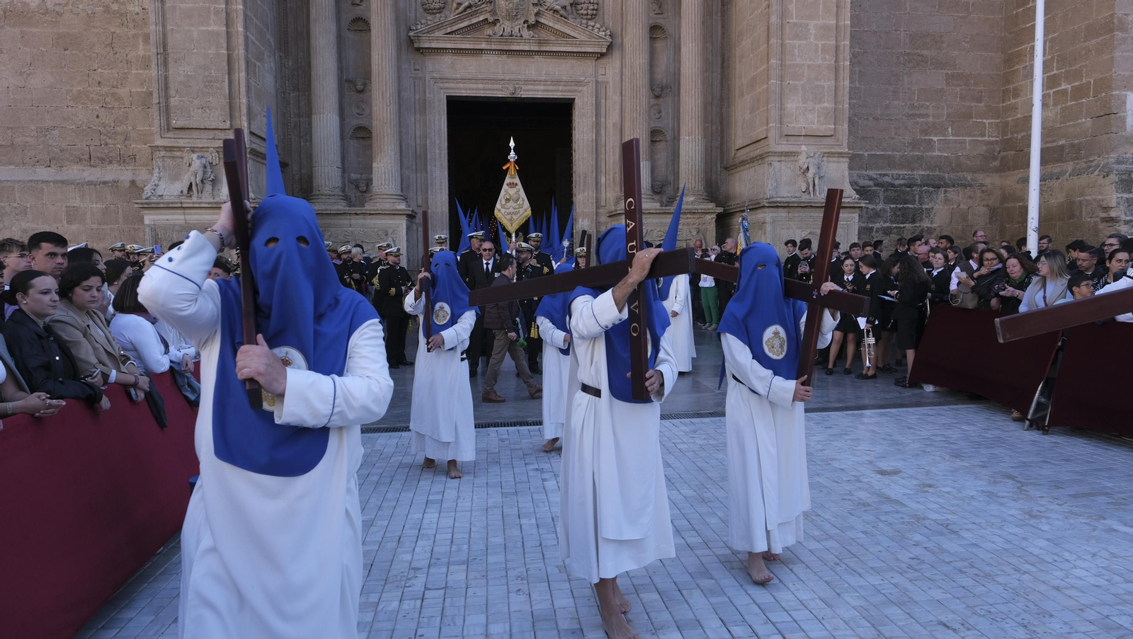 La procesión de Prendimiento en Almería, en imágenes