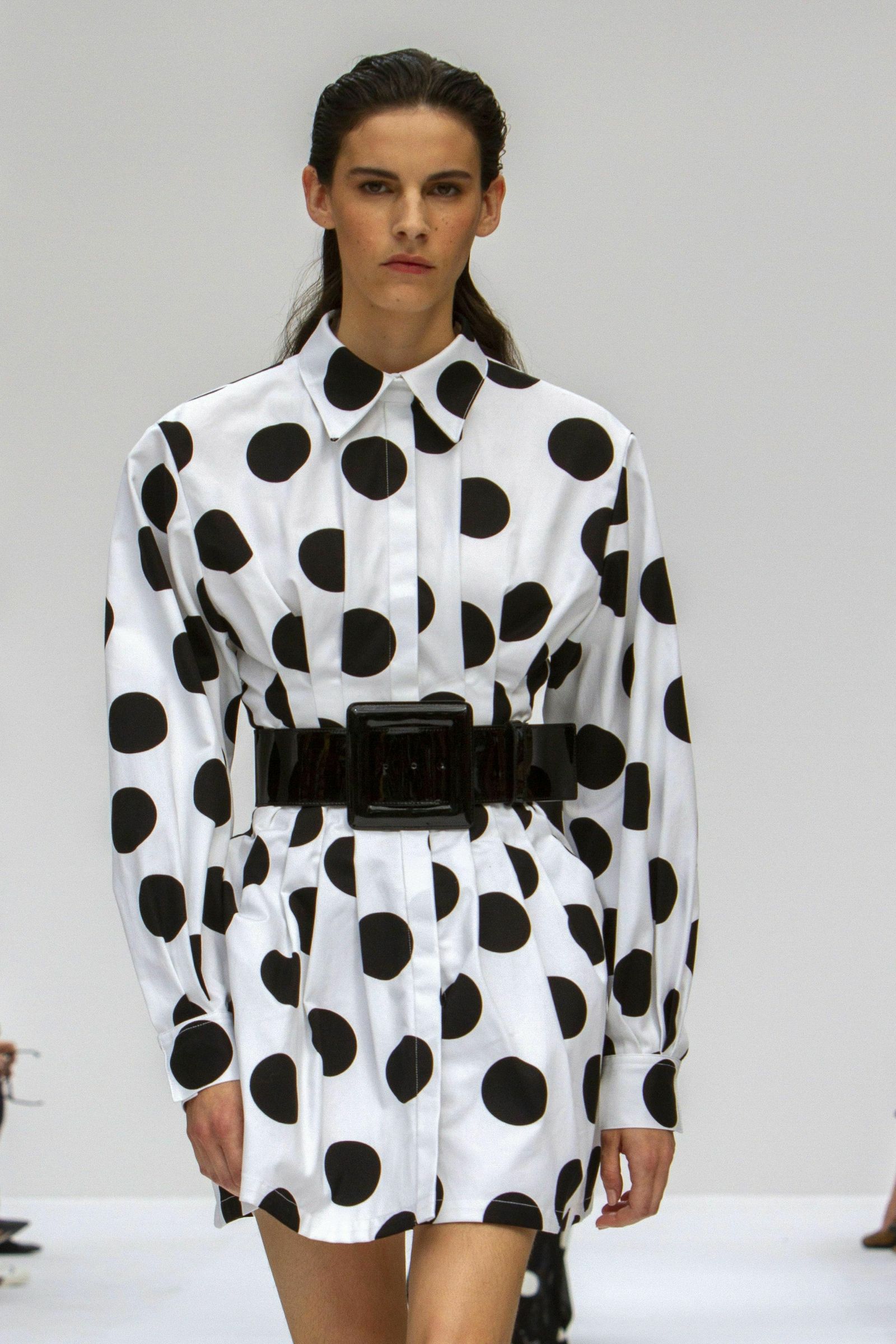 Carolina Herrera Primavera - Verano 2020, las fotos del desfile en la New York Fashion Week