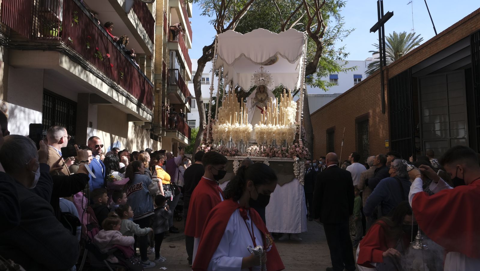 Fotogalería de la procesión de La Borriquita en Almería. Semana Santa 2022.
