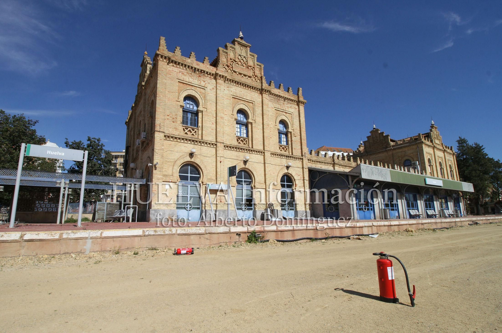 Imágenes del estado actual de la antigua Estación de Tren de Huelva