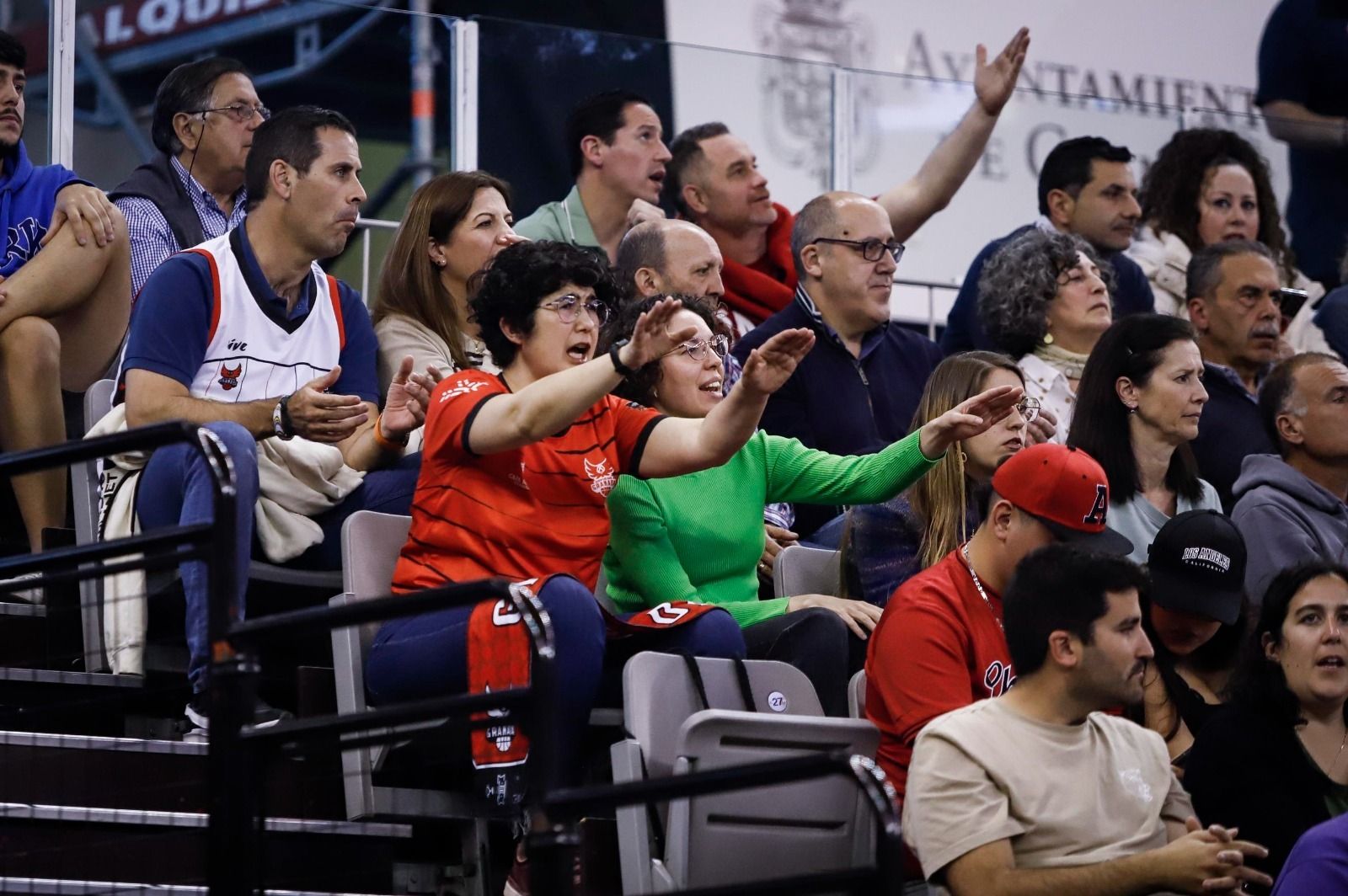 Encuéntrate en la grada en el Covirán Granada - UCAM Murcia