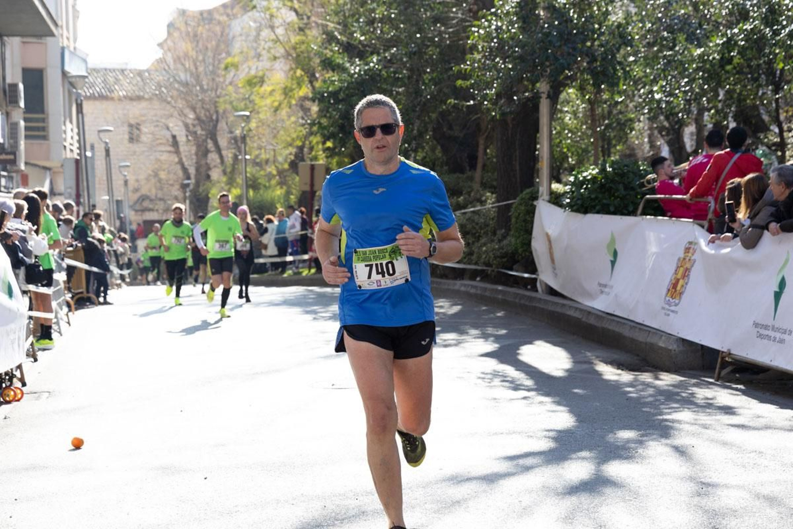 Deporte y solidaridad se unen en la IV Carrera Popular IES San Juan Bosco, en imágenes