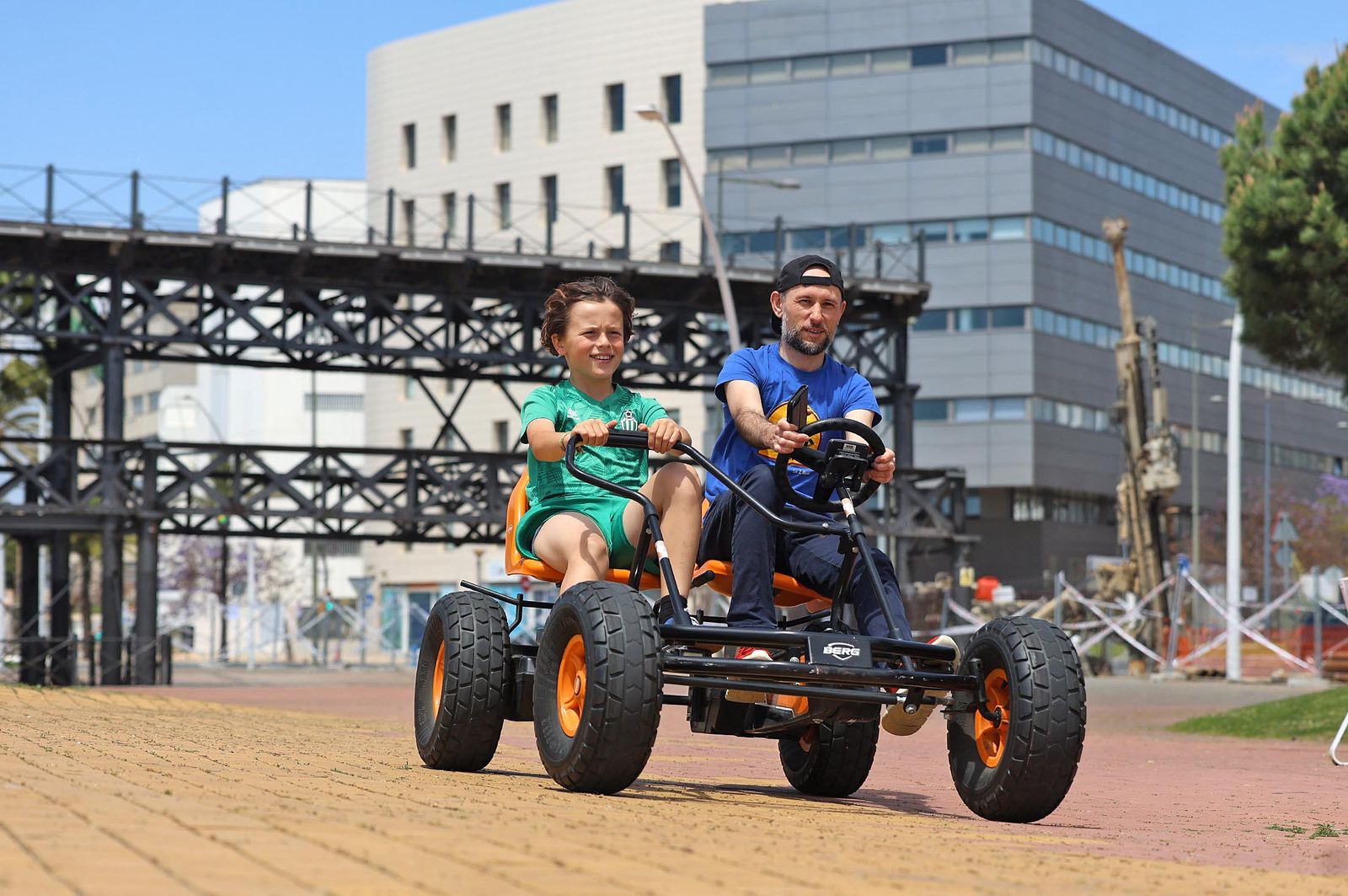 Imágenes del sábado 10 de mayo en Huelva