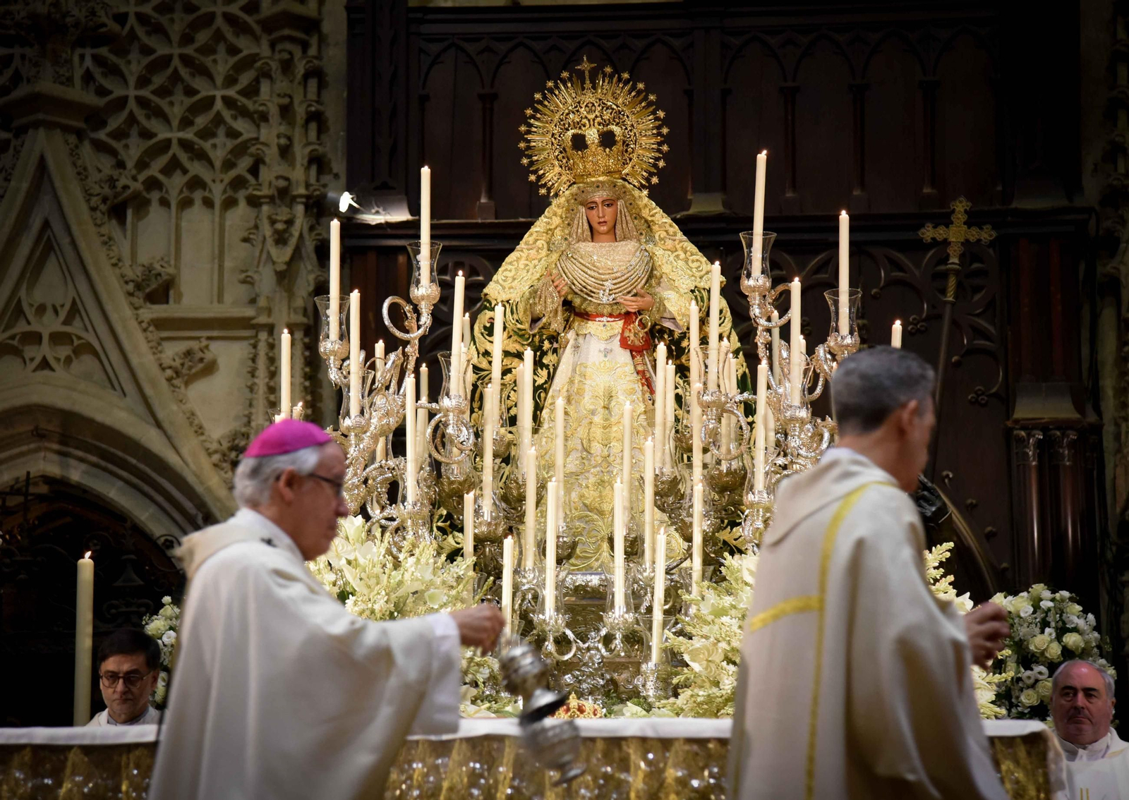 Función conmemorativa de la Esperanza de Triana