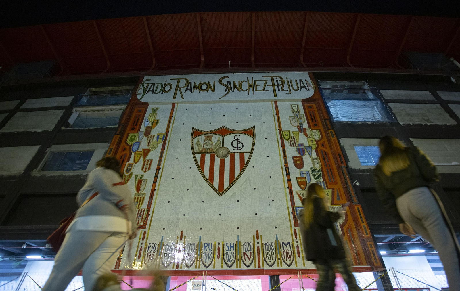 La fachada principal del Sánchez-Pizjuán.