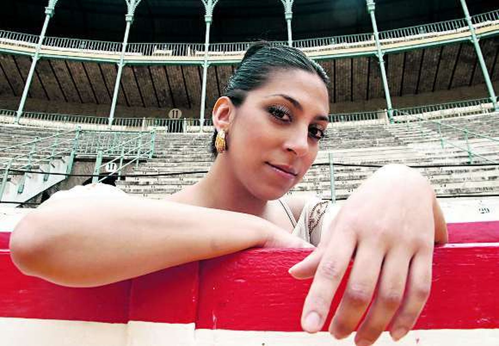 "A los jóvenes flamencos nos ayuda mucho Youtube"