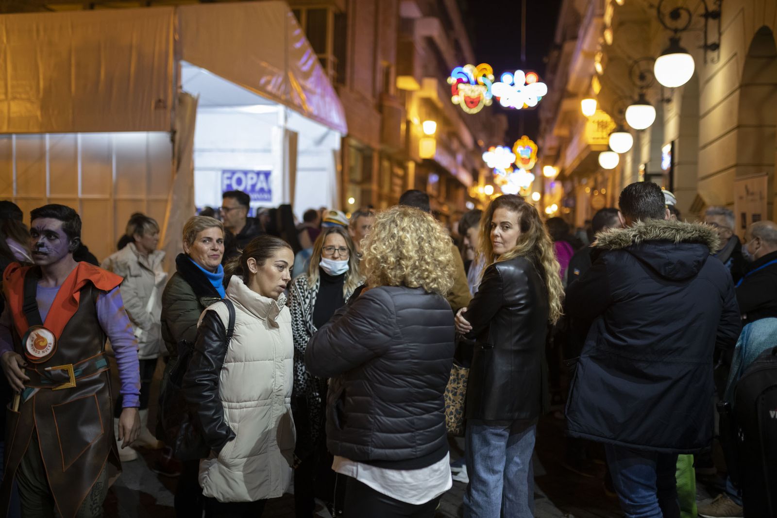 Imágenes del ambiente en el tercer día del concurso de agrupaciones del Carnaval Colombino