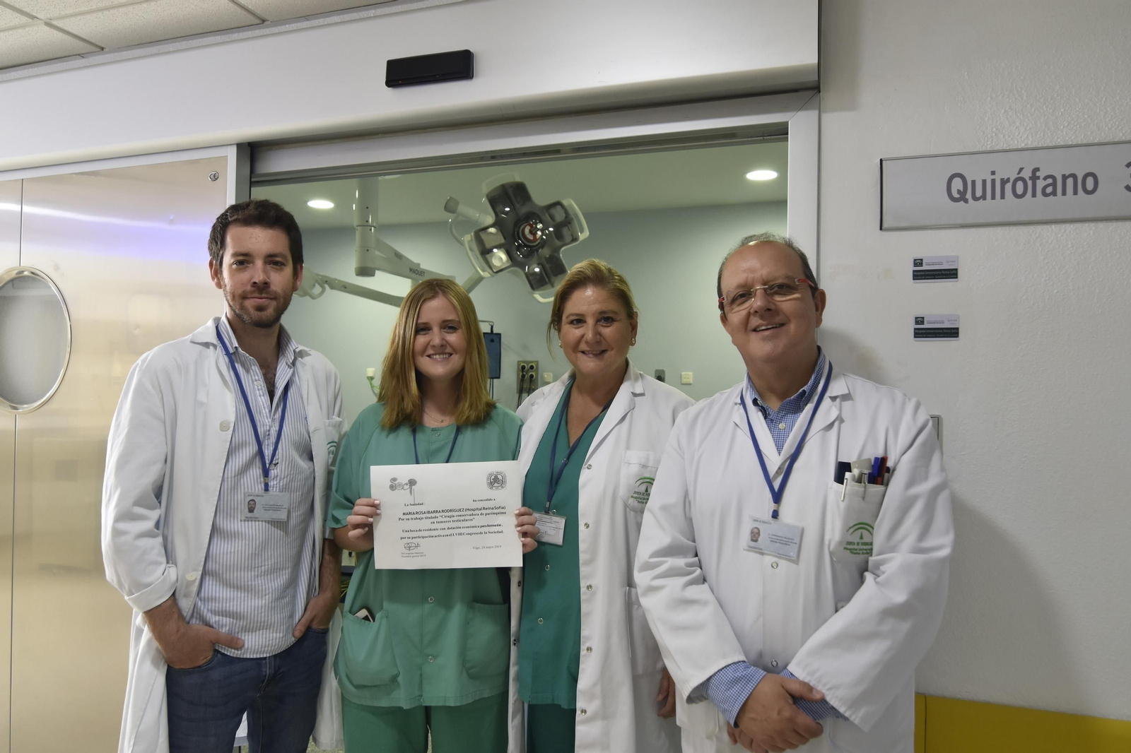 Varios de los profesionales premiados.