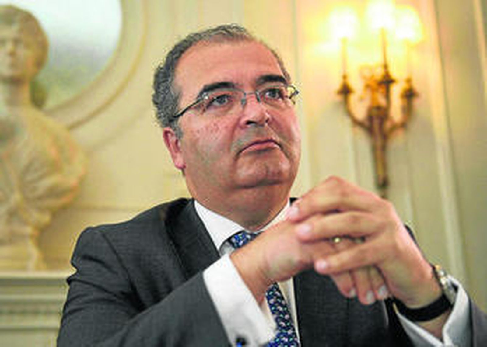 Ángel Ron, presidente del Banco Popular, ayer en Santander.