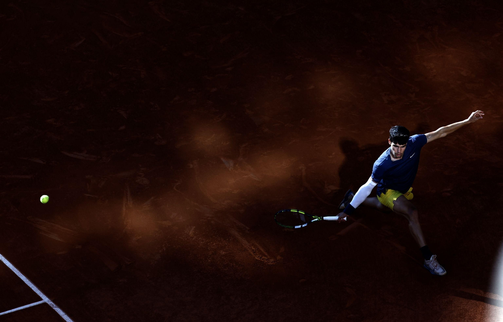 Las fotos del primer título de Carlos Alcaraz en Roland Garros